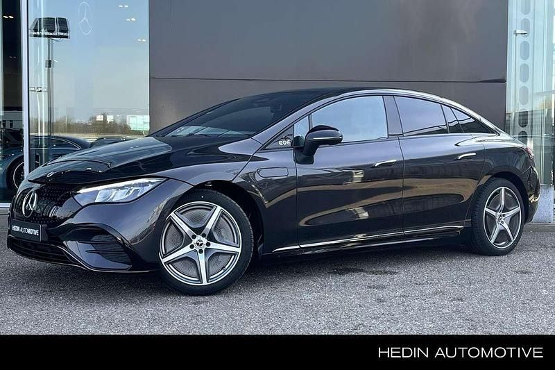 Zwart Gebruikt 2024 Mercedes EQE300 Sport Edition Sedan | € 69.570 - Afbeelding 1/4