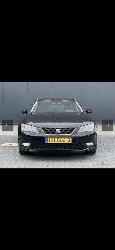 Zwart Gebruikt 2015 Seat Leon Stationwagen | € 7.100 (Iets duurder) - Afbeelding 1/4