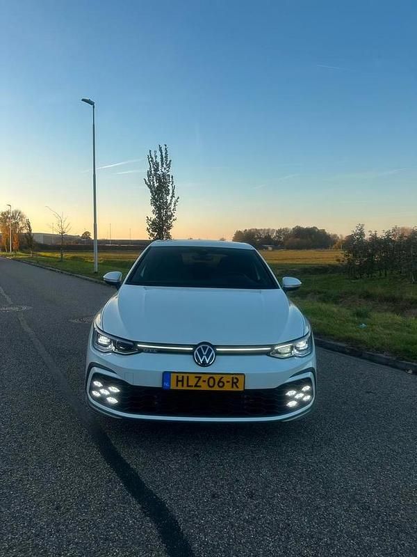Gebruikt 2022 VW e-Golf GTE Hatchback | € 25.500 (Goede deal) - Afbeelding 1/4