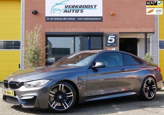 Grijs, metallic lak Gebruikt 2016 BMW M4 Comfort Edition Coupé | € 49.750 (Super prijs) - Afbeelding 1/4