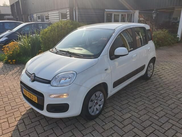 Wit Gebruikt 2016 Fiat Panda Hatchback | € 6.950 (Eerlijke prijs) - Afbeelding 1/4