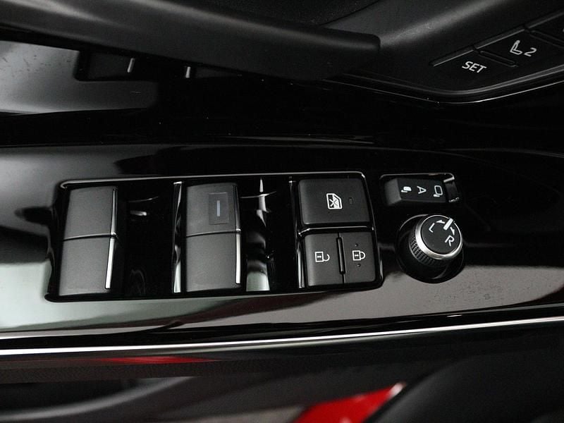 Occasion Toyota bZ4X Premium 164 kW (224 PK) 2023 Rood (metallic) SUV