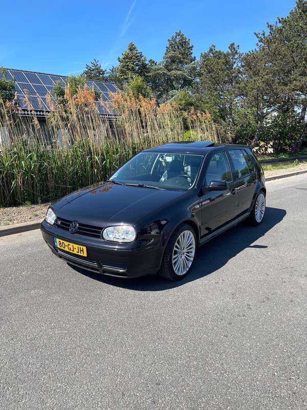 Zwart Gebruikt 2000 VW Golf IV Hatchback | € 8.999 (Duur) - Afbeelding 1/4