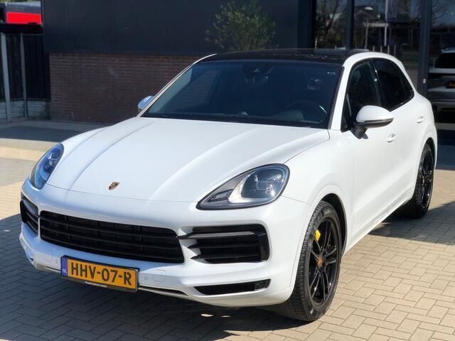 Wit Occasion 2018 Porsche Cayenne SUV | € 54.999 (Iets duurder) - Afbeelding 1/4