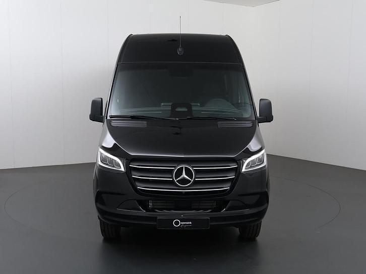 Nieuw Mercedes Sprinter 190 PK (139 kW) 2025 Zwart Van