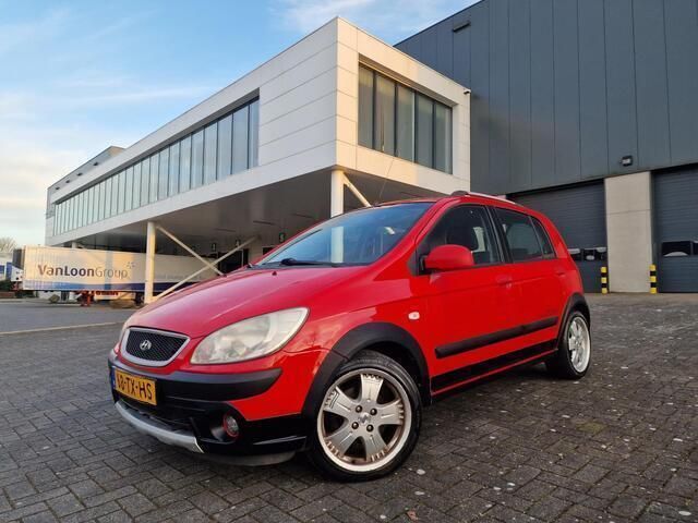 Rood Gebruikt 2007 Hyundai Getz Hatchback | € 1.950 (Iets duurder) - Afbeelding 1/4