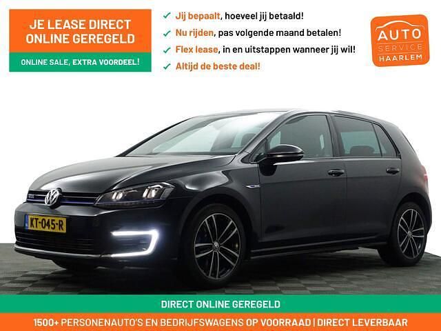 Zwart metallic Occasion 2016 VW Golf VII GTE Hatchback | € 16.900 (Iets duurder) - Afbeelding 1/4