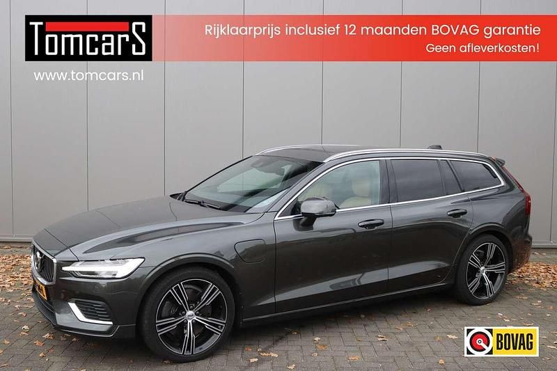 Bruin Gebruikt 2022 Volvo V60 Inscription Stationwagen | € 36.950 (Goede deal) - Afbeelding 1/3