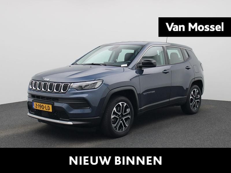 Blauw Gebruikt 2024 Jeep Compass Altitude SUV | € 34.900 - Afbeelding 1/3