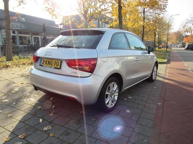 Occasion Audi A1 Attraction 86 PK (63 kW) 2013 Grijs (metallic) Hatchback