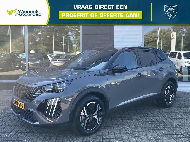 Grijs Gebruikt 2024 Peugeot 2008 GTi SUV | € 31.840 - Afbeelding 1/4