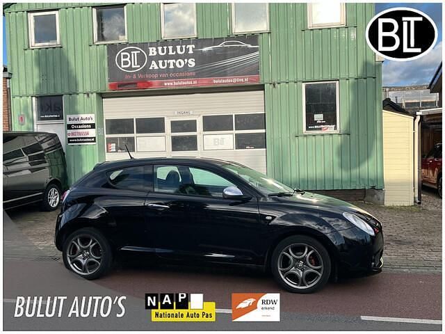 Zwart Gebruikt 2012 Alfa Romeo MiTo Progression Hatchback | € 3.950 (Goede deal) - Afbeelding 1/4