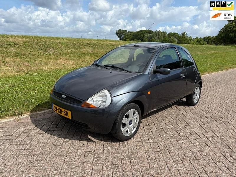 Grijs Occasion 2007 Ford Ka Collection Hatchback | € 1.550 (Eerlijke prijs) - Afbeelding 1/4