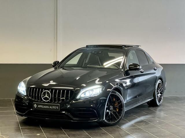 Zwart Gebruikt 2020 Mercedes C63 AMG AMG Sedan | € 77.995 - Afbeelding 1/4