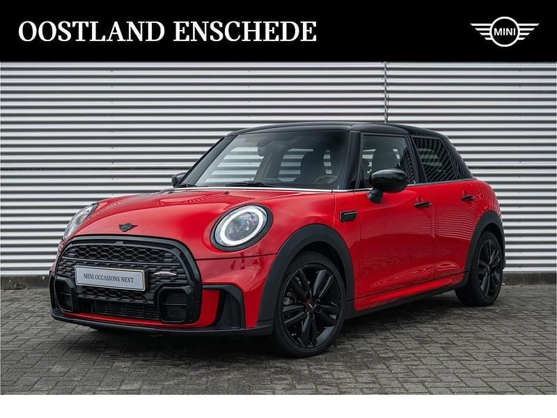 Rood Gebruikt 2021 Mini John Cooper Works Hatchback | € 25.900 (Eerlijke prijs) - Afbeelding 1/4