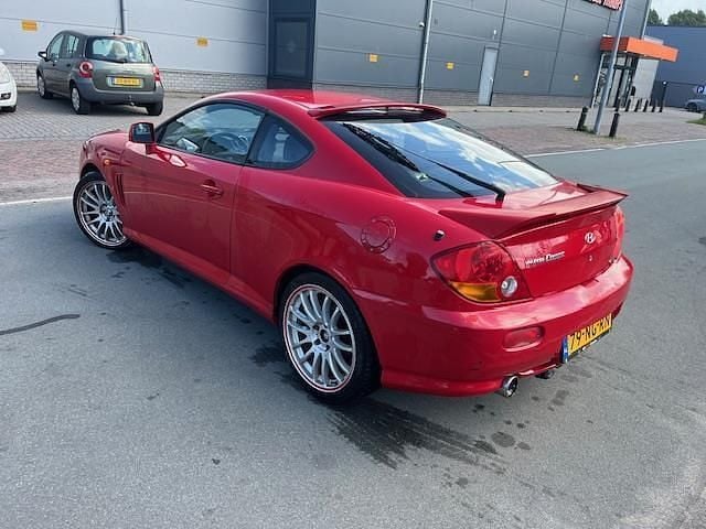Occasion Hyundai Coupé 167 PK (122 kW) 2003 Rood Coupé