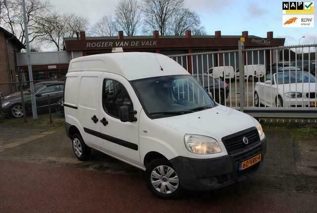 Wit Gebruikt 2008 Fiat Doblò MPV | € 3.975 - Afbeelding 1/4