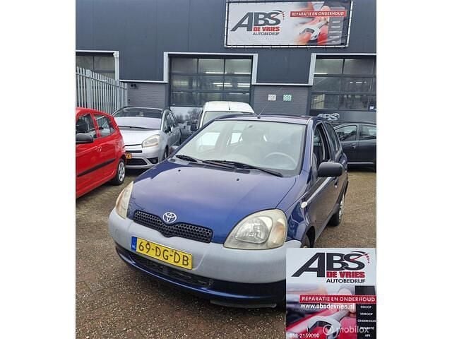 Blauw Occasion 1999 Toyota Yaris Terra Hatchback | € 1.599 (Eerlijke prijs) - Afbeelding 1/4