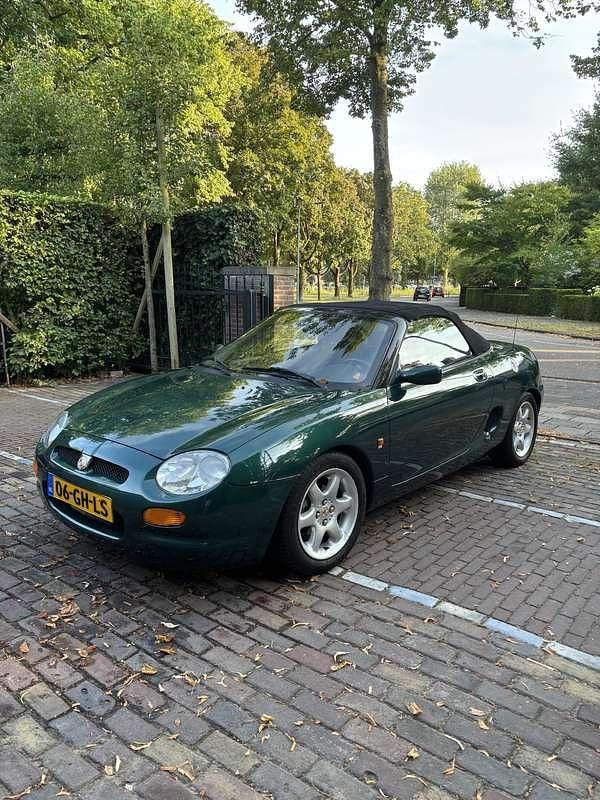 Groen Gebruikt 1996 MG F Cabriolet | € 2.850 (Iets duurder) - Afbeelding 1/4