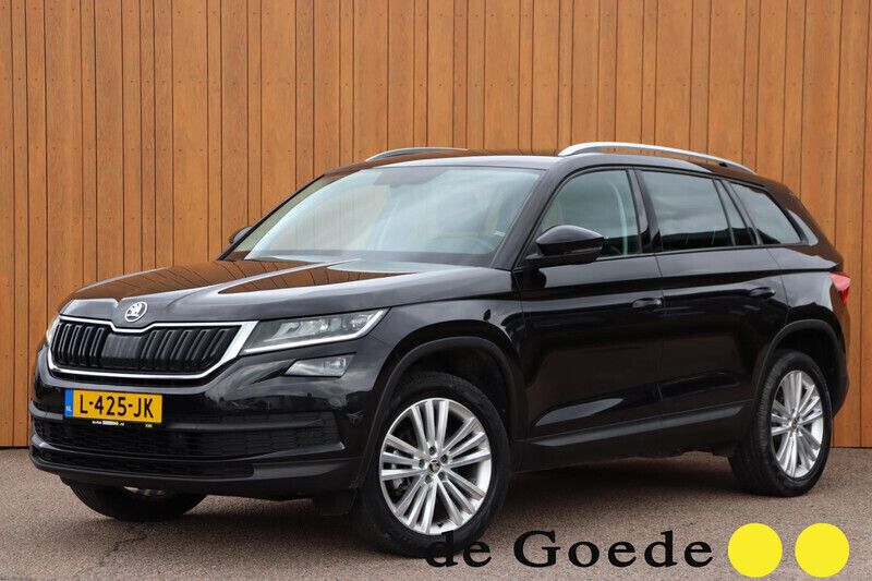 Zwart Gebruikt 2021 Skoda Kodiaq Business Line SUV | € 26.940 (Eerlijke prijs) - Afbeelding 1/4