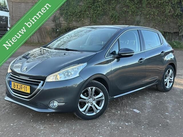 Grijs Occasion 2014 Peugeot 208 Allure Hatchback | € 3.595 (Goede deal) - Afbeelding 1/4