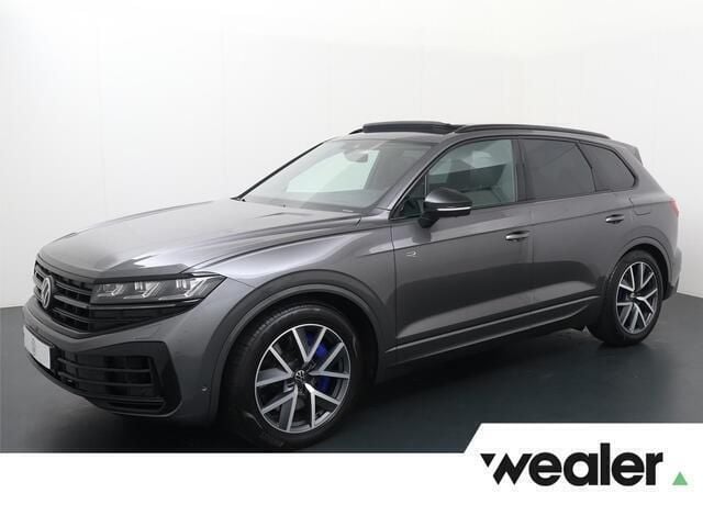 Grijs, metallic lak Gebruikt 2024 VW Touareg R SUV | € 82.840 (Eerlijke prijs) - Afbeelding 1/4