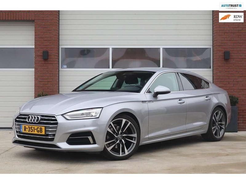 Grijs Gebruikt 2020 Audi A5 Sportback S-Line Hatchback | € 24.895 (Super prijs) - Afbeelding 1/4