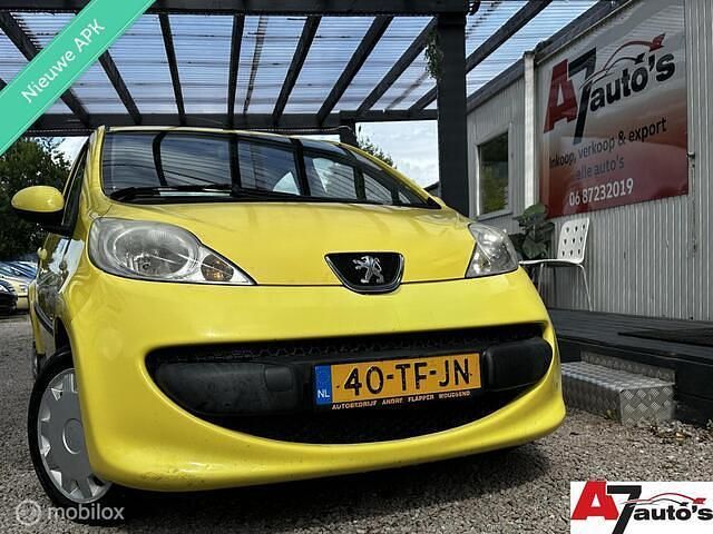 Geel Gebruikt 2006 Peugeot 107 Hatchback | € 1.100 (Eerlijke prijs) - Afbeelding 1/4