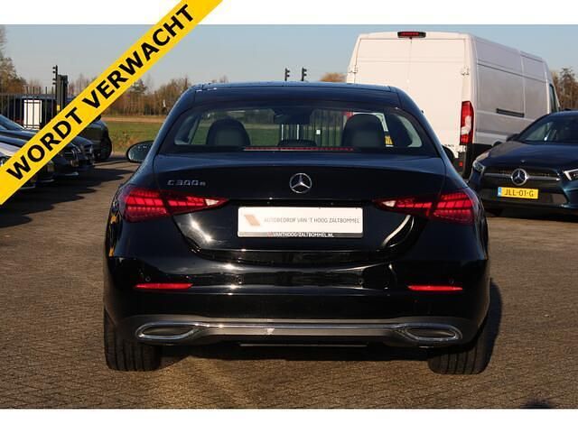 Occasion Mercedes C300 Luxury 320 PK (235 kW) 2022 Zwart Sedan