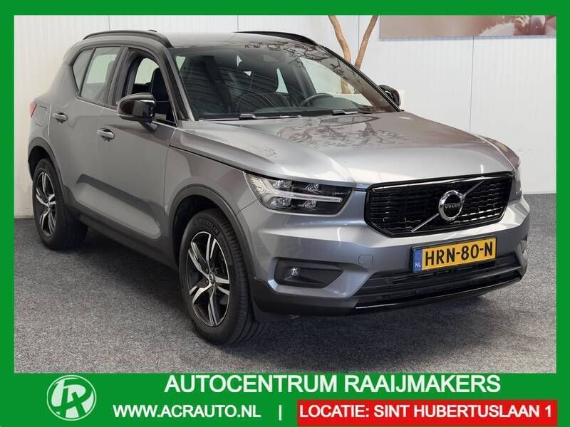 Grijs Gebruikt 2018 Volvo XC40 R-Design SUV | € 21.940 (Eerlijke prijs) - Afbeelding 1/4