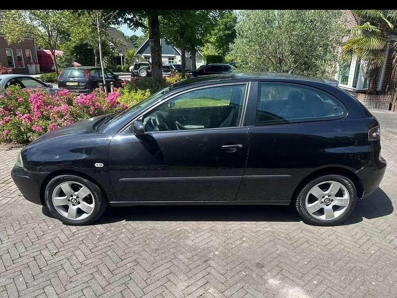Gebruikt 2002 Seat Ibiza Hatchback | € 600 (Eerlijke prijs) - Afbeelding 1/4