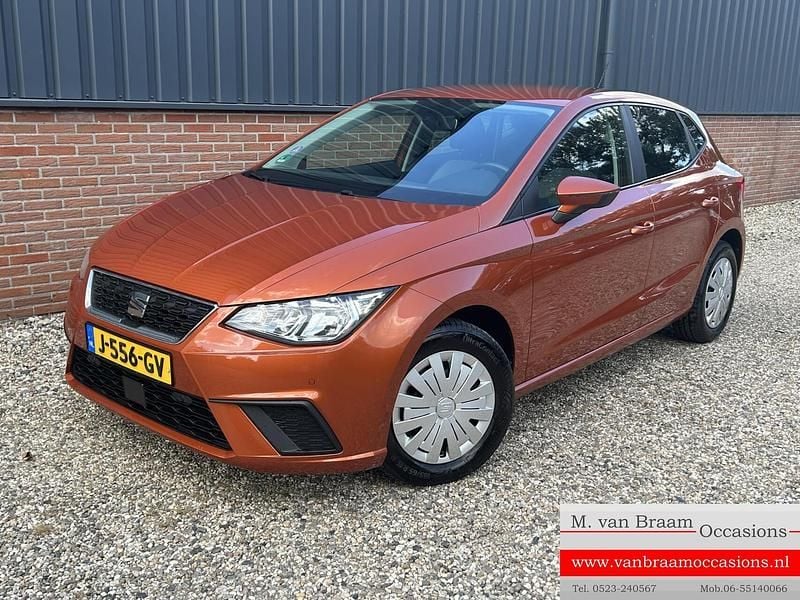 Oranje Occasion 2020 Seat Ibiza Business Hatchback | € 11.995 (Goede deal) - Afbeelding 1/4