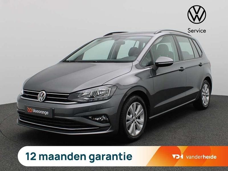 Grijs Occasion 2018 VW Golf Sportsvan Comfortline MPV | € 19.445 (Eerlijke prijs) - Afbeelding 1/3