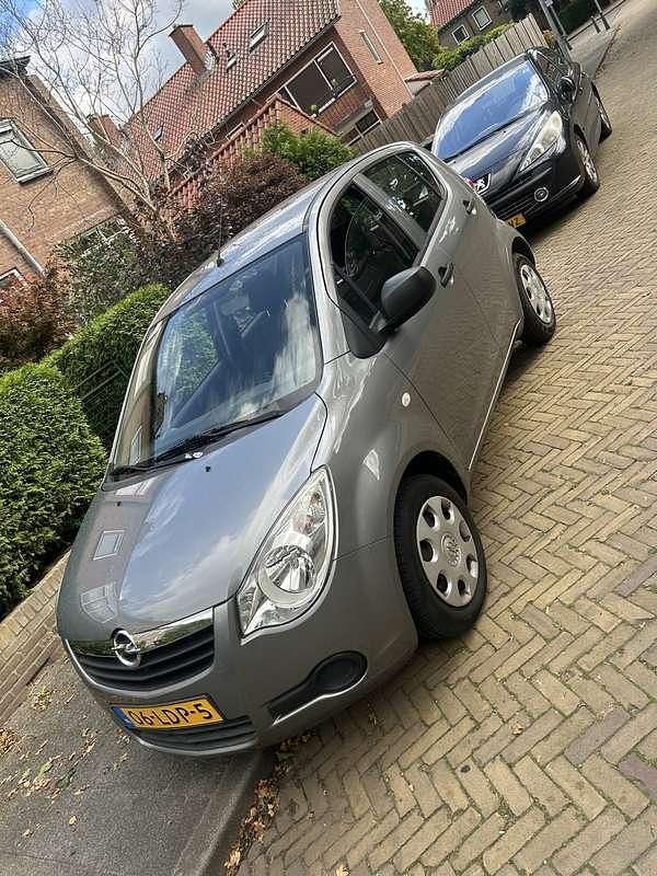 Grijs Gebruikt 2010 Opel Agila Selection Stationwagen | € 4.750 (Eerlijke prijs) - Afbeelding 1/4
