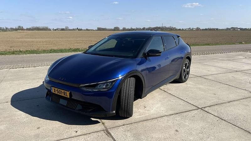 Blauw Gebruikt 2024 Kia EV6 SUV | € 41.500 - Afbeelding 1/4