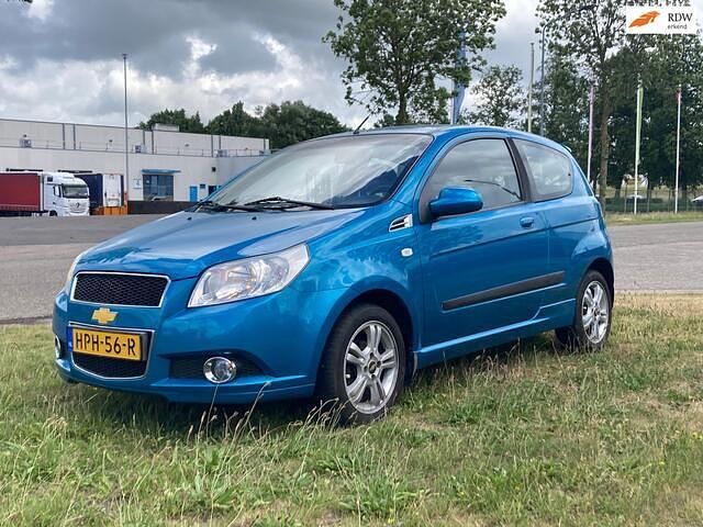 Blauw Gebruikt 2009 Chevrolet Aveo Hatchback | € 3.990 (Eerlijke prijs) - Afbeelding 1/4