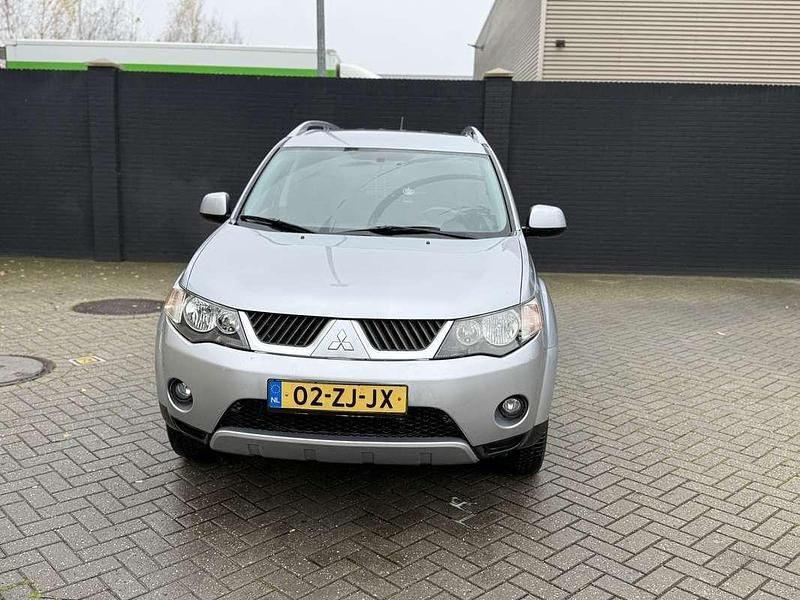 Occasion Mitsubishi Outlander 170 PK (125 kW) 2008 Zilver SUV