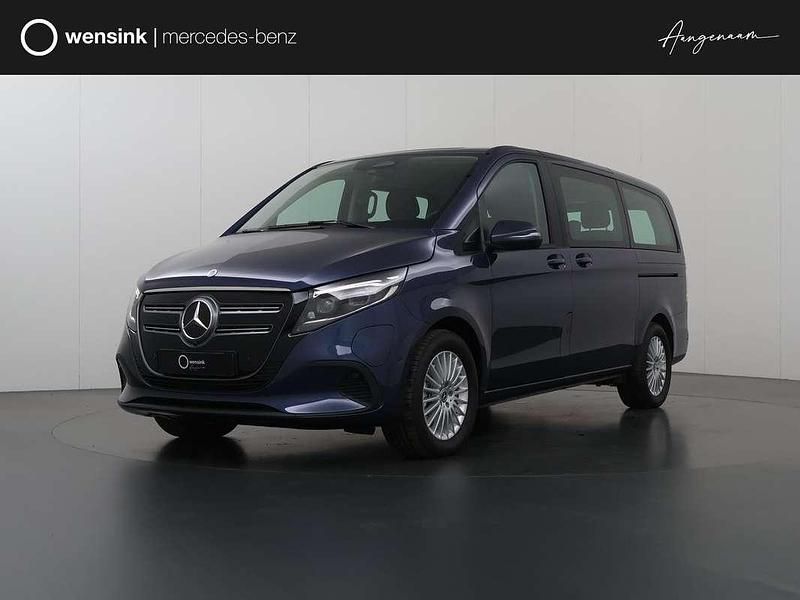 Blauw Gebruikt 2024 Mercedes EQV300 MPV | € 51.892 (Duur) - Afbeelding 1/4