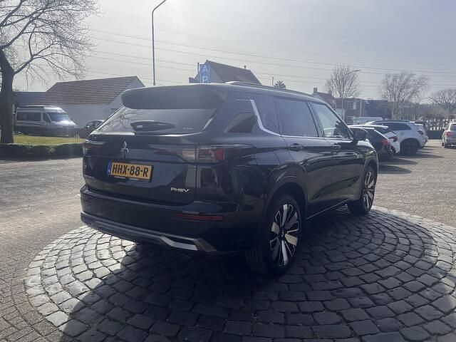 Occasion Mitsubishi Outlander Instyle 306 PK (225 kW) 2025 Zwart SUV