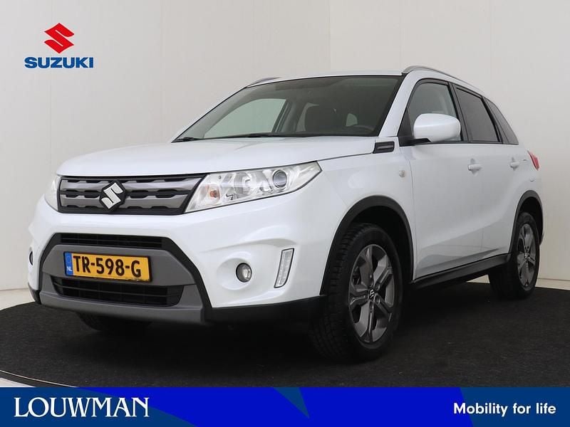 Wit Occasion 2018 Suzuki Vitara Exclusive SUV | € 17.400 (Eerlijke prijs) - Afbeelding 1/4