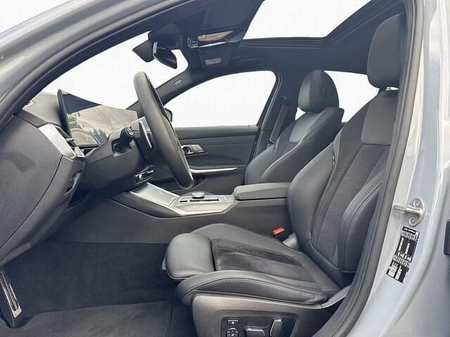 Occasion BMW 330 M Sport 245 PK (180 kW) 2024 Grijs Sedan