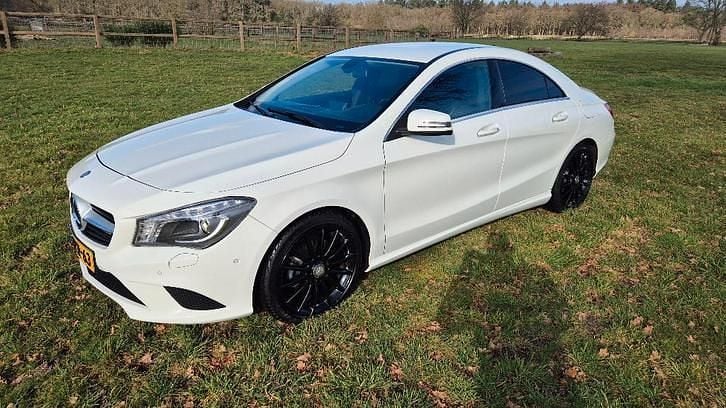 Occasion Mercedes CLA180 AMG line 122 PK (89 kW) 2014 Sedan