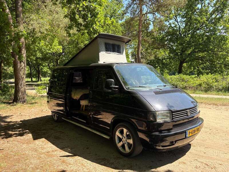 Zwart Gebruikt 1996 VW T4 Van | € 9.950 - Afbeelding 1/4