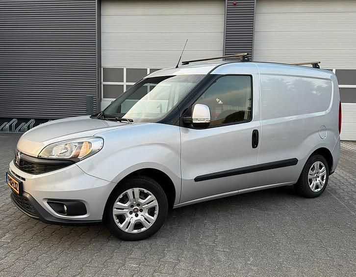 Gebruikt 2016 Fiat Doblò MPV | € 6.750 (Eerlijke prijs) - Afbeelding 1/4
