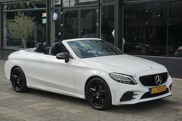 Wit Gebruikt 2019 Mercedes C200 Premium Cabriolet | € 33.500 (Eerlijke prijs) - Afbeelding 1/4