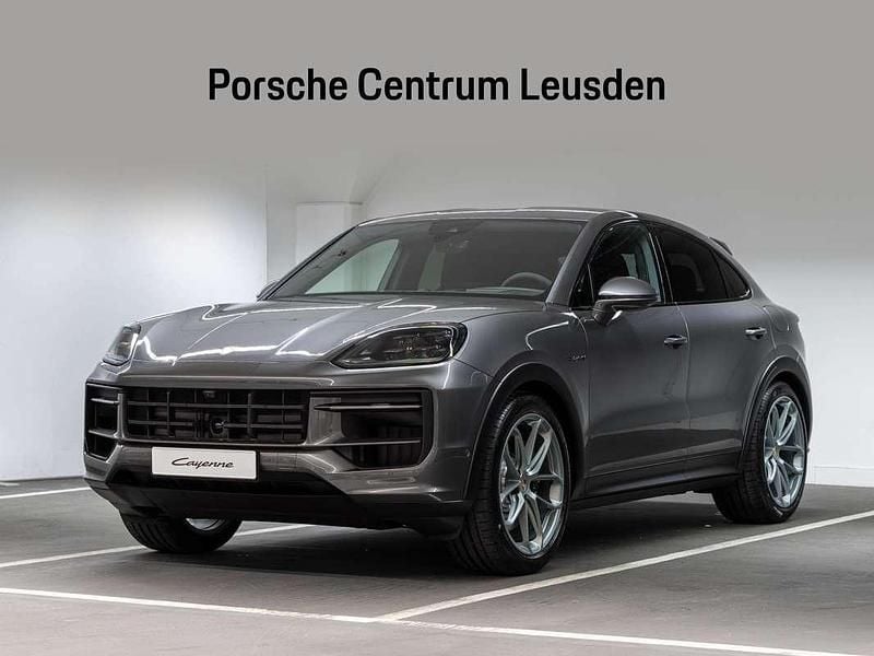 Grijs Nieuw 2025 Porsche Cayenne S E-Hybrid Black Edition SUV | € 174.447 (Eerlijke prijs) - Afbeelding 1/4