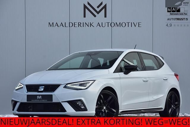 Wit Occasion 2024 Seat Ibiza Black Edition Hatchback | € 23.440 (Goede deal) - Afbeelding 1/4