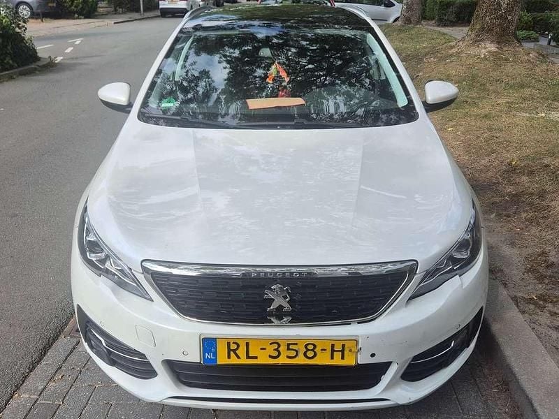 Occasion Peugeot 308 110 PK (80 kW) 2019 Wit Stationwagen