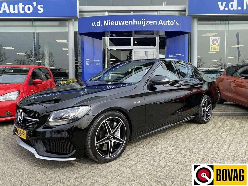 Zwart, metallic lak Gebruikt 2017 Mercedes C43 AMG AMG Sedan | € 36.950 (Duur) - Afbeelding 1/4
