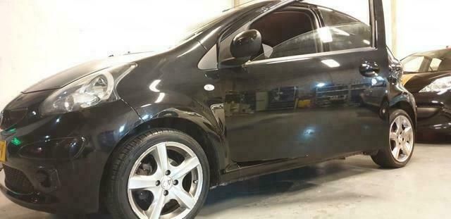Occasion Toyota Aygo 68 PK (50 kW) 2007 Zwart Hatchback